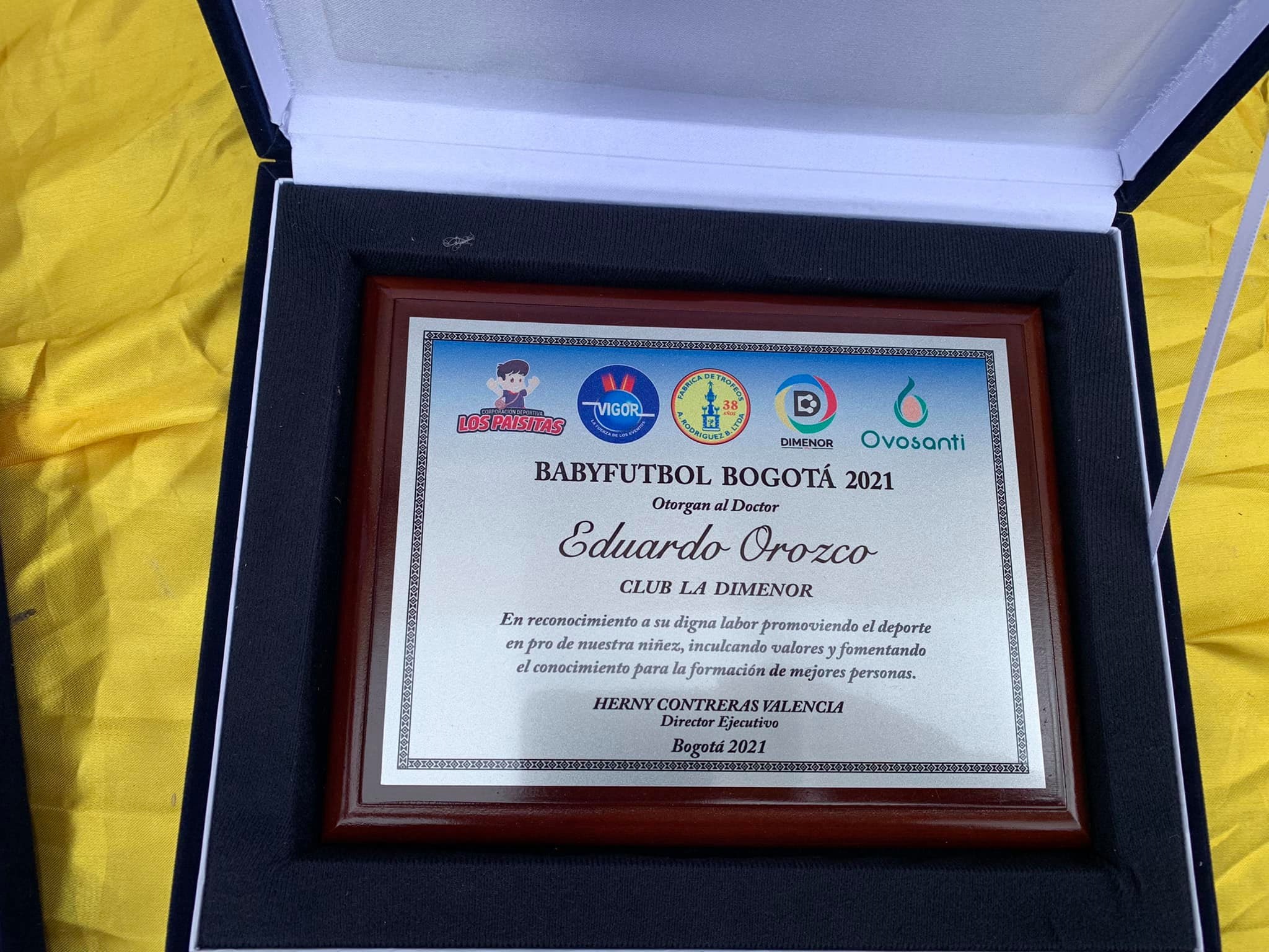 245133370_4534128259941125_988979776598444909_n Fabrica de placas conmemorativas para premiaciones y eventos de reconocimientos